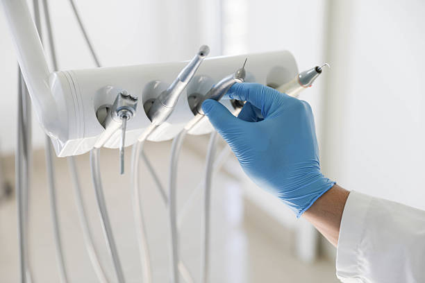 Professional Emergency Dentist technician working in Phoenixville, PA